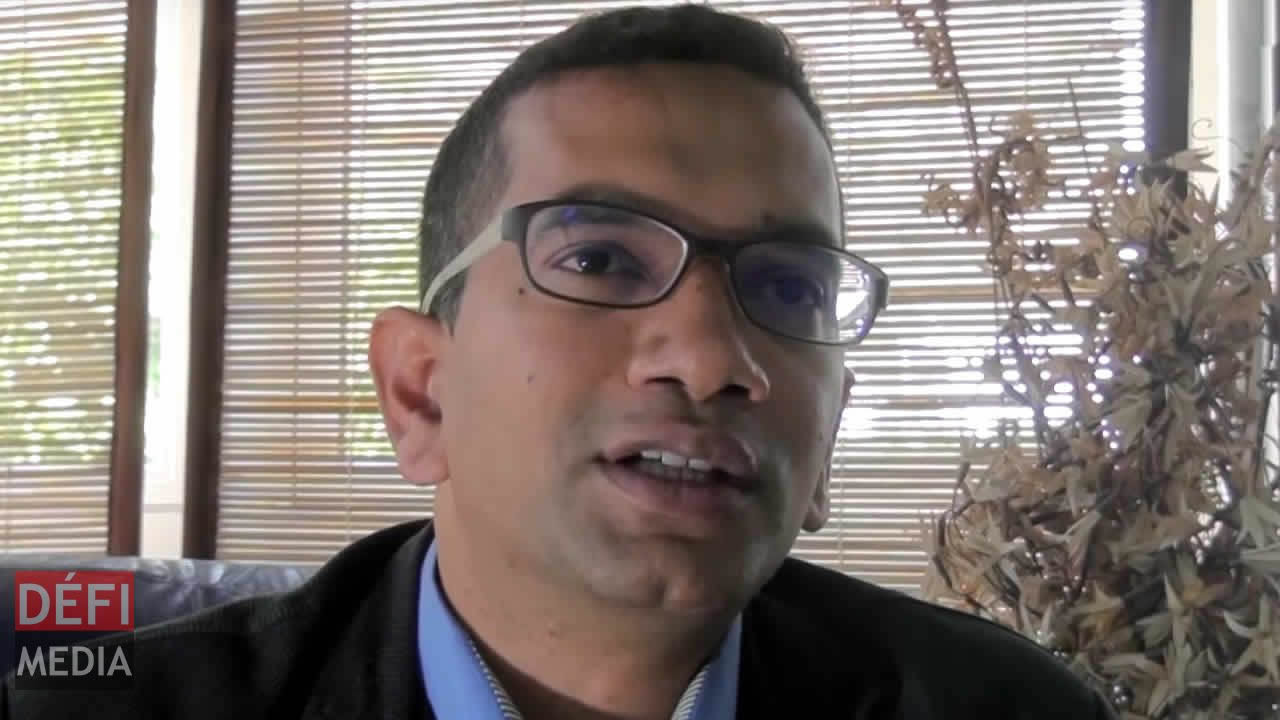 Dr Kevin Teerovengadum, chirurgien pédiatrique, dit avoir participé à plusieurs séparations de siamois.