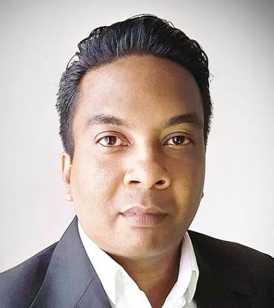 François Mark est le fondateur de ReUSE Revamp.