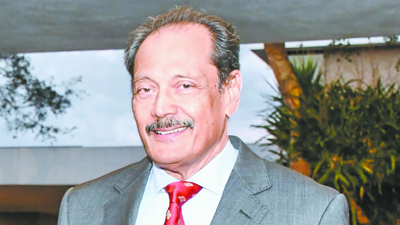 Face à la presse, vendredi, Gérard Sanspeur a fait une série d’allégations contre Rama Sithanen et le fils de ce dernier.