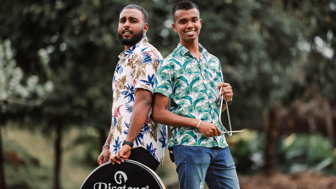 Le groupe Les Zilwa  est à l’affiche.