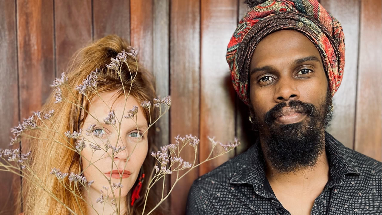 Marie Lanfroy et Jonathan Itéma, du groupe réunionnais Saodaj, animeront un atelier musical à l’Institut français de Maurice.