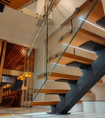 Medis présentera ses balustrades en verre trempé, conçues pour sécuriser les escaliers, tout en valorisant l’esthétique des intérieurs.