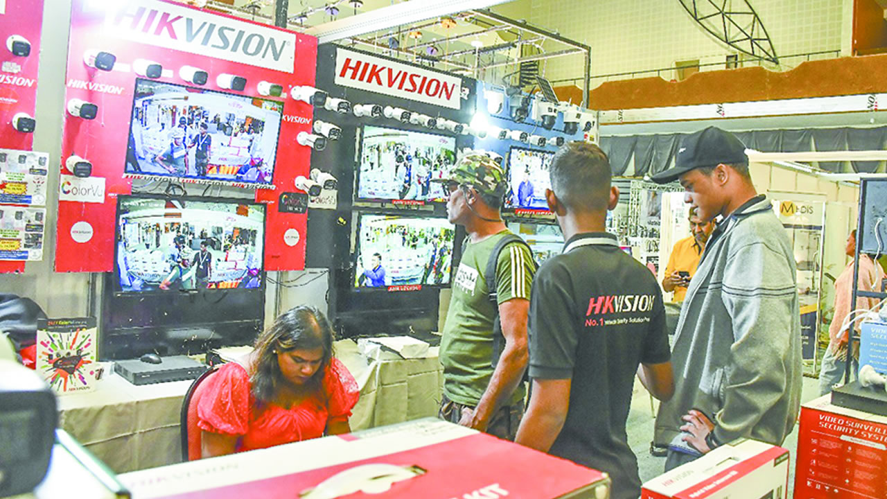 Complete Camera Solution Ltd propose une gamme variée de systèmes d’alarme.